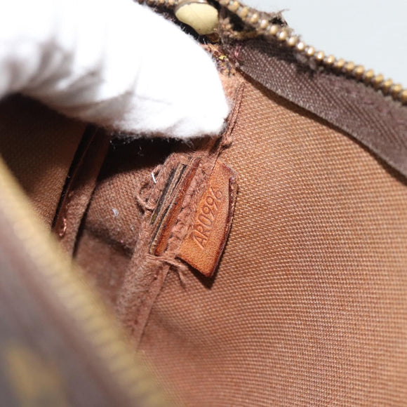LOUIS VUITTON Monogram Pochette Accessoires Beutel M51980 LV Auth 180472