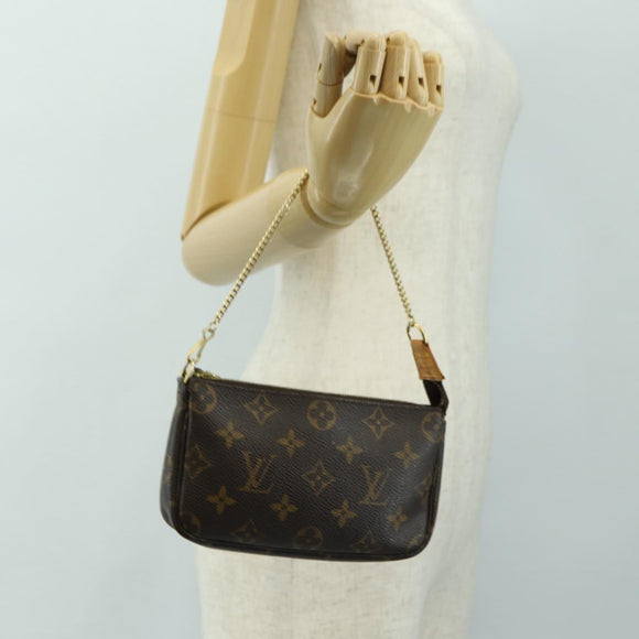 LOUIS VUITTON Monogram Mini Pochette Accessoires Pouch N41667 LV Auth 180474V