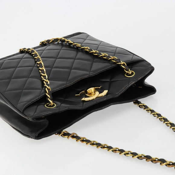CHANEL Matelasse Chain Shoulder Bag Lamb Skin Black Gold CC Auth 180479SAV