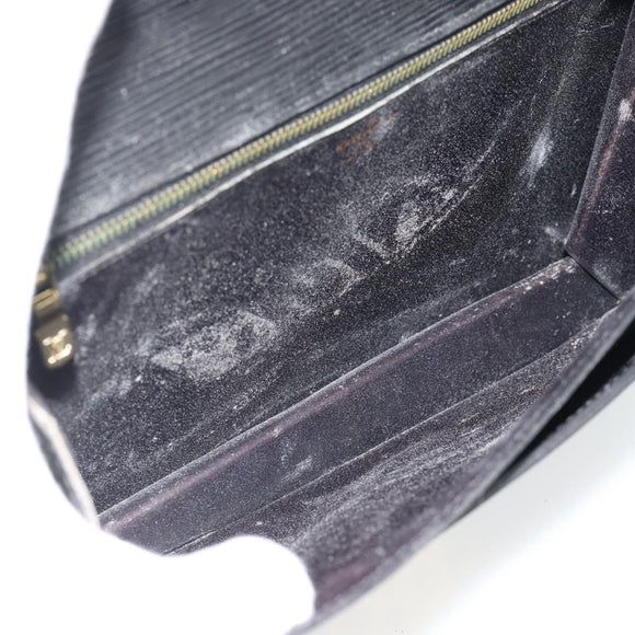 LOUIS VUITTON Epi Serie Dragonne Clutch Bag Black Noir M52612 LV Auth 180593