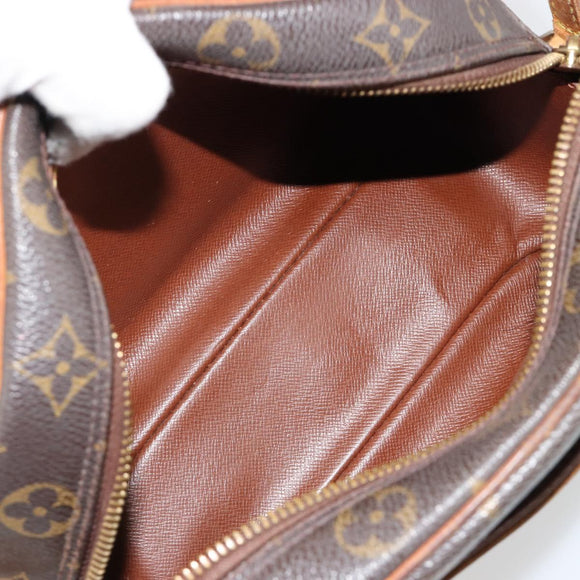 LOUIS VUITTON Monogram Blois Shoulder Bag M51221 LV Auth 180655
