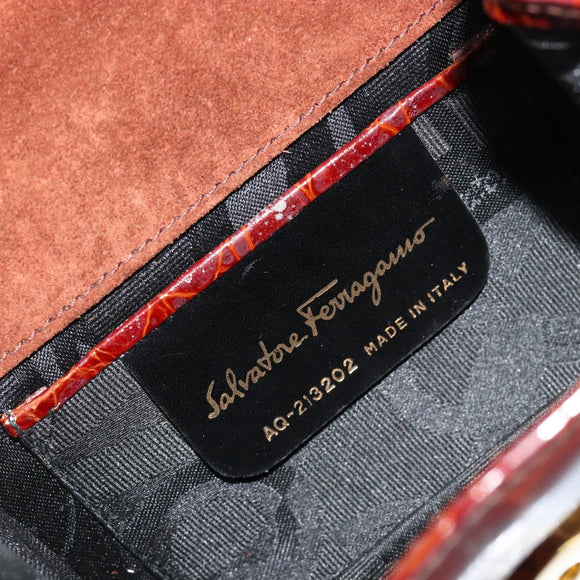 Salvatore Ferragamo Vara Ribbon Chain Bag Leather Bordeaux Gold Auth 180672