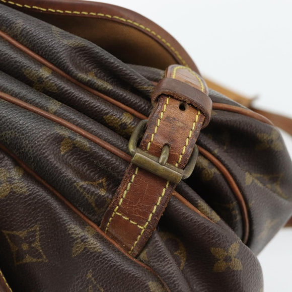 LOUIS VUITTON Monogram Saumur 30 Shoulder Bag M42256 LV Auth 180794