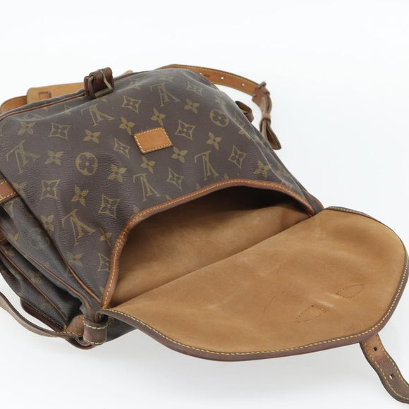LOUIS VUITTON Monogram Saumur 30 Shoulder Bag M42256 LV Auth 180794