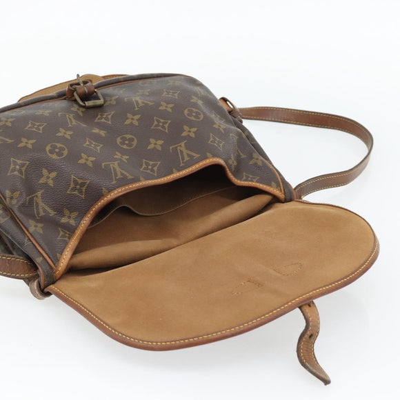 LOUIS VUITTON Monogram Saumur 30 Shoulder Bag M42256 LV Auth 180794