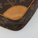 LOUIS VUITTON Monogram Danube Schoudertas M45266 LV Auth 180827A-15
