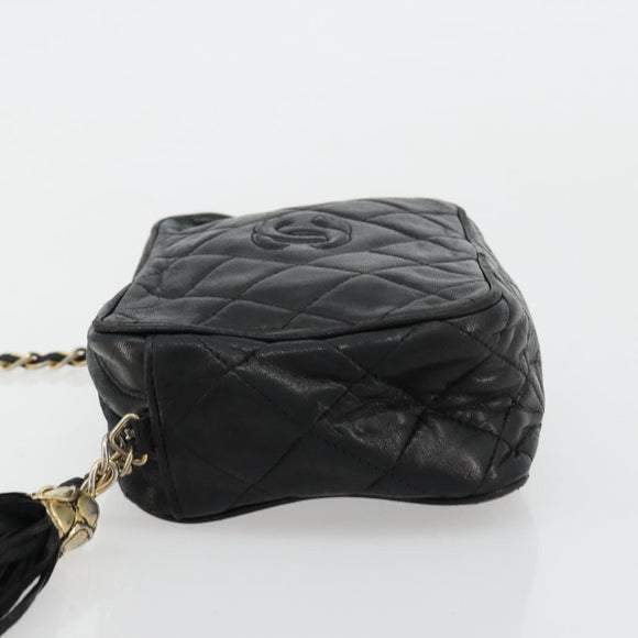 CHANEL Matelasse Chain Shoulder Bag Lamb Skin Black Gold CC Auth 180833A