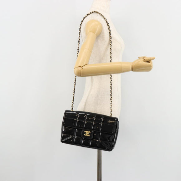 CHANEL Choco Bar Chain Shoulder Bag patent Black Gold CC Auth 180869SAV