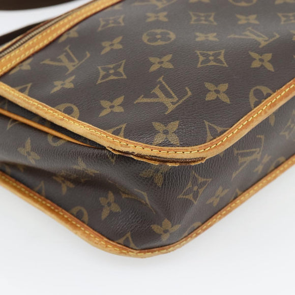 LOUIS VUITTON Monogram Messenger Bosphore PM Shoulder Bag M40106 LV Auth 180881