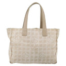CHANEL New Travel Line Shopper Nylon Beige Goud CC Auth 180906-13