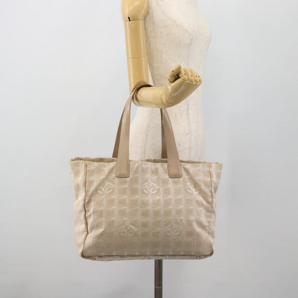 CHANEL New Travel Line Shopper Nylon Beige Goud CC Auth 180906