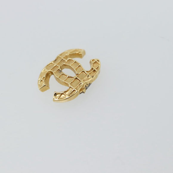 CHANEL Pierce metal Gold Tone CC Auth 180938