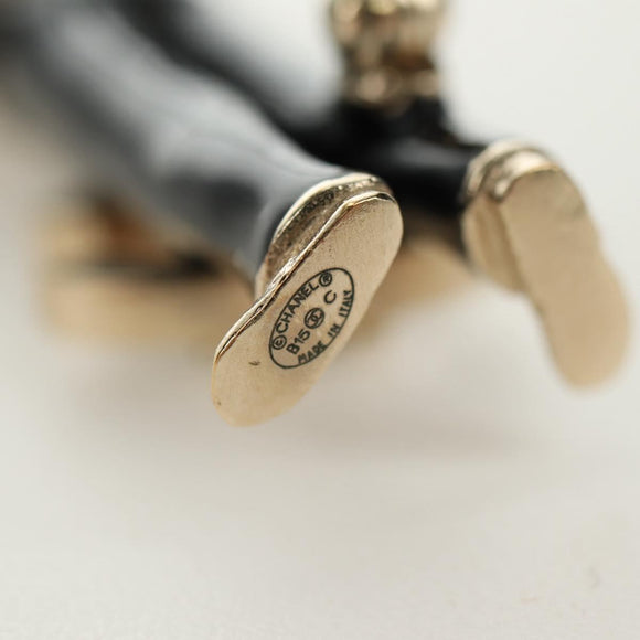 CHANEL Mademoiselle Doll Brooch metal Gold CC Auth 181111V