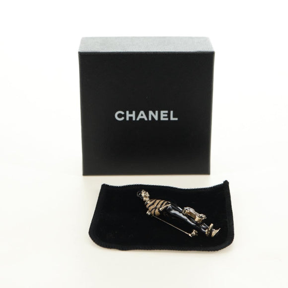 CHANEL Mademoiselle Doll Brooch metal Gold CC Auth 181111V