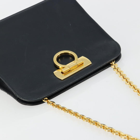 Salvatore Ferragamo Gancini Chain Schultertasche Leder Navy Gold Auth 181133