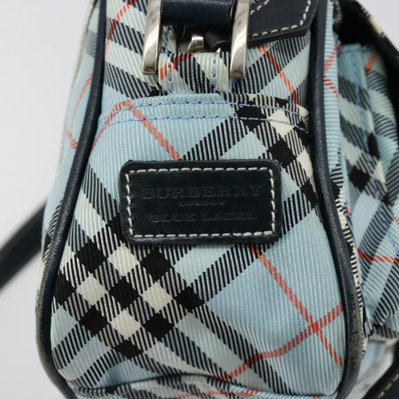 BURBERRY Nova Check Blue Label Schultertasche Nylon Hellblau Silber Auth 181134