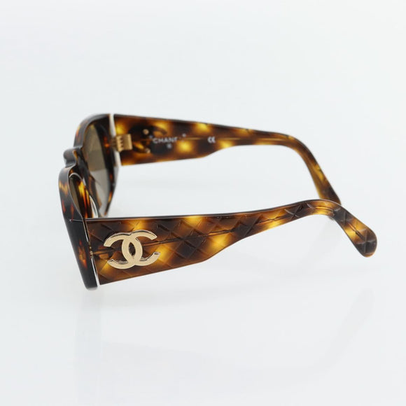 CHANEL Matelasse Sonnenbrille Kunststoff Braun CC Auth 181242
