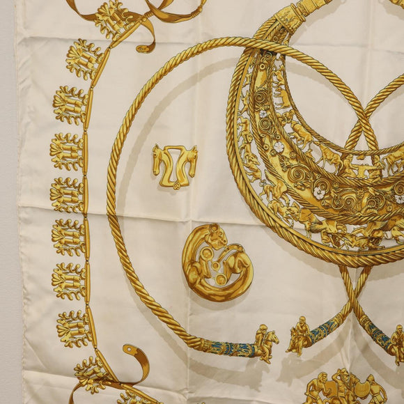HERMES Carre 90 Scarf ""LES CAVALIERS D'OR"" Silk White Auth 181286