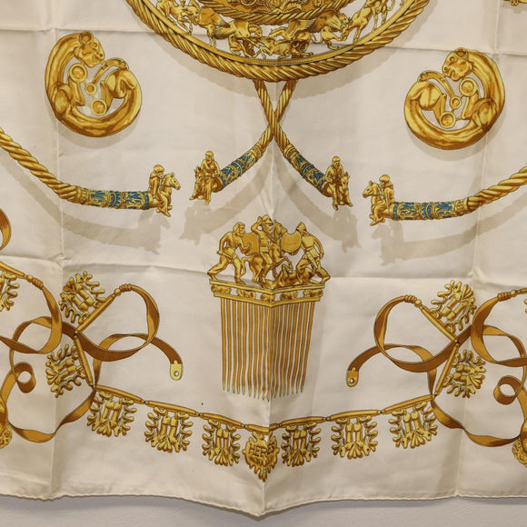 HERMES Carre 90 Scarf ""LES CAVALIERS D'OR"" Silk White Auth 181286