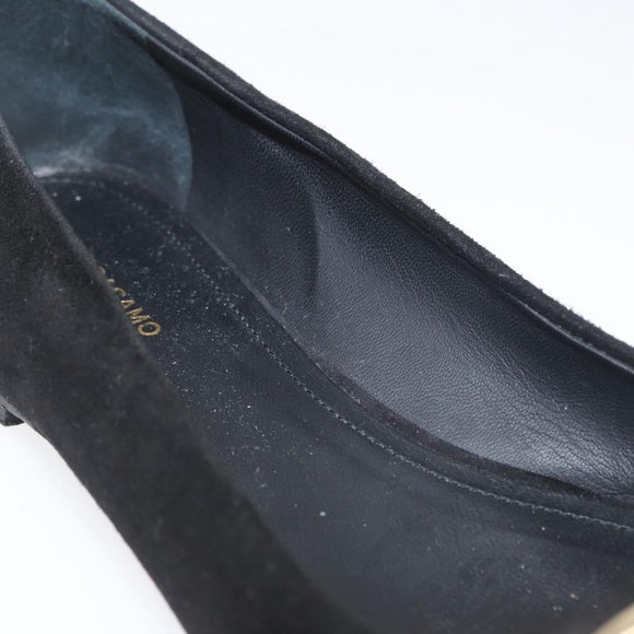 Salvatore Ferragamo Pumps Wildleder Schwarz Gold Auth 181587A