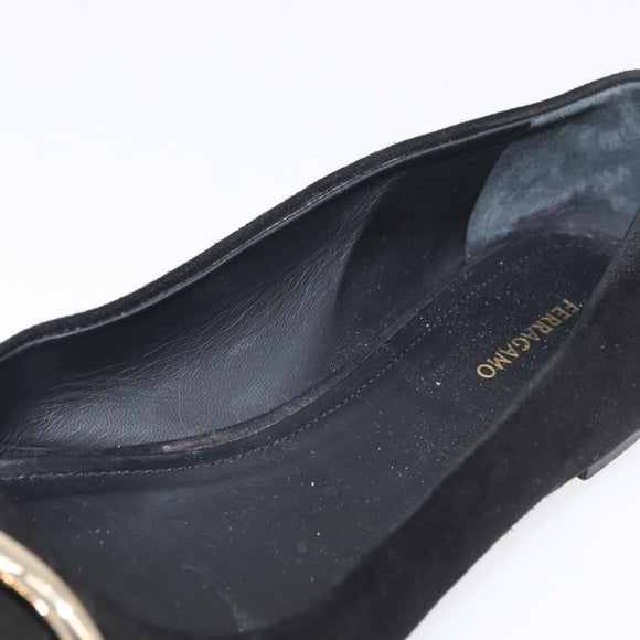 Salvatore Ferragamo Pumps Wildleder Schwarz Gold Auth 181587A