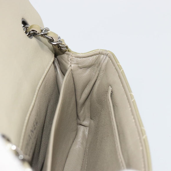 CHANEL Chain Mini Matelasse 16 Bag Patent leather Green Silver CC Auth 181668V