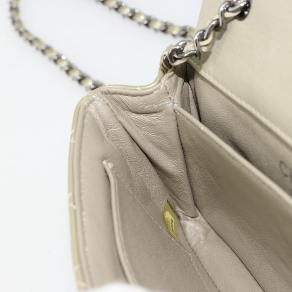 CHANEL Chain Mini Matelasse 16 Bag Patent leather Green Silver CC Auth 181668V