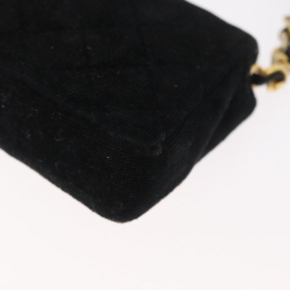 CHANEL Mini Matelassé Halsbeutel Velours Schwarz Gold CC Auth 181680A