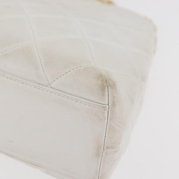 CHANEL Matelasse Chain Shoulder Bag Lamb Skin White Gold CC Auth 181776V