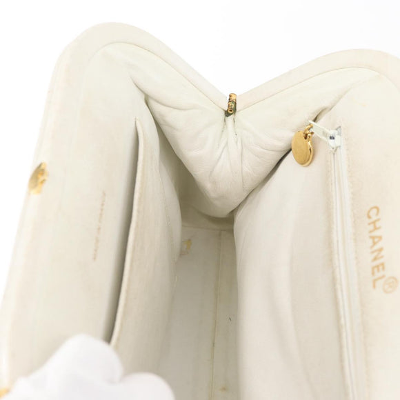 CHANEL Matelasse Chain Shoulder Bag Lamb Skin White Gold CC Auth 181776V