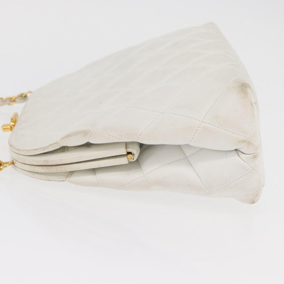 CHANEL Matelasse Chain Shoulder Bag Lamb Skin White Gold CC Auth 181776V