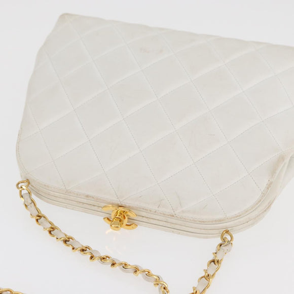 CHANEL Matelasse Chain Shoulder Bag Lamb Skin White Gold CC Auth 181776V