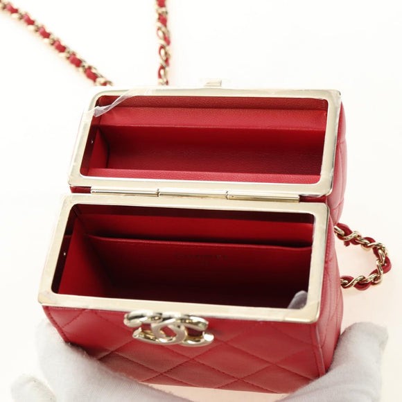 CHANEL Matelasse Chain Shoulder Bag Lamb Skin Red Gold CC Auth 181834SAM