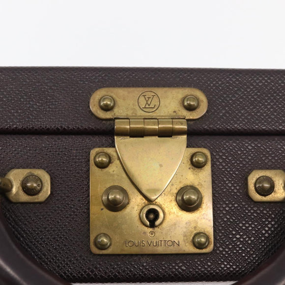 LOUIS VUITTON Taiga President Briefcase Acajou M30006 LV Auth 181846