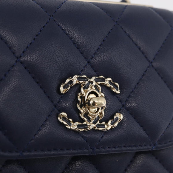 CHANEL Matelasse Trendy CC Chain Bag Lamb Skin Navy Gold CC Auth 181847M