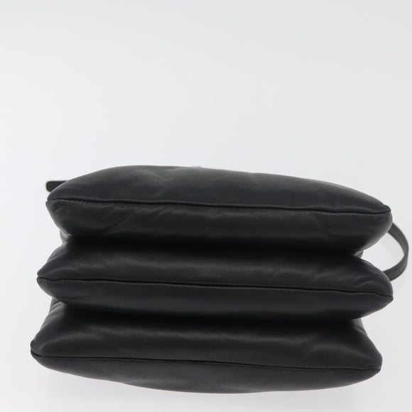 CELINE Trio Shoulder Bag Leather Black Silver Auth 181857A