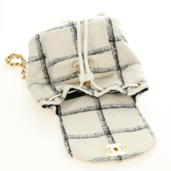 CHANEL Matelasse Chain Backpack Wool Tweed Ivory Gold CC Auth 181919SM