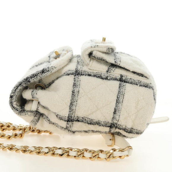 CHANEL Matelasse Chain Backpack Wool Tweed Ivory Gold CC Auth 181919SM