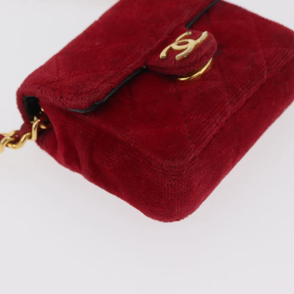 CHANEL Matelasse Chain Shoulder Bag Velor Red Gold CC Auth 181928A