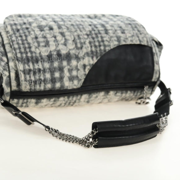 CHANEL Camelia 2.55 Chain Shoulder Bag Wool Tweed White Black CC Auth 181935SM