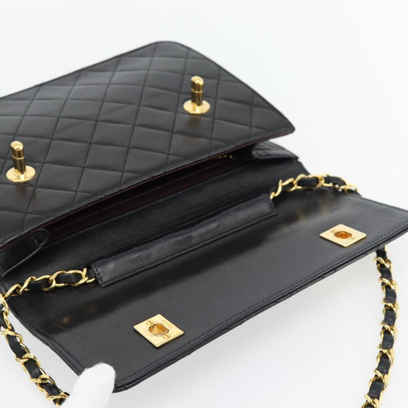 CHANEL Matelasse 23 Double Turn Lock Chain Lammleder 2-Wege CC Auth 181941SAV