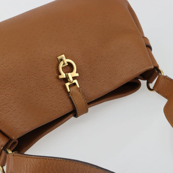 Salvatore Ferragamo Gancini Shoulder Bag Leather Brown Gold Auth 182081A