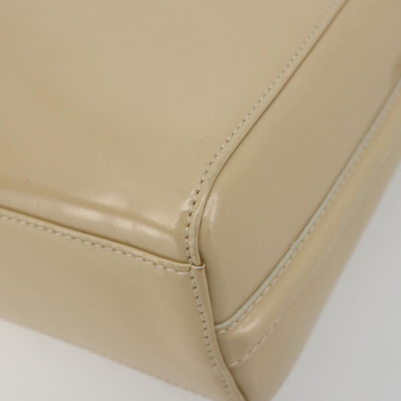 GUCCI Shoulder Bag Patent leather Beige Silver Auth 182087