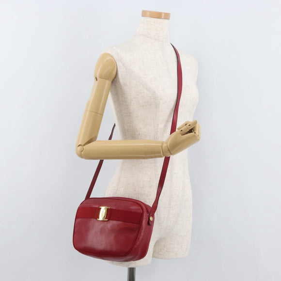 Salvatore Ferragamo Vala Shoulder Bag Leather Red Gold Auth 182294