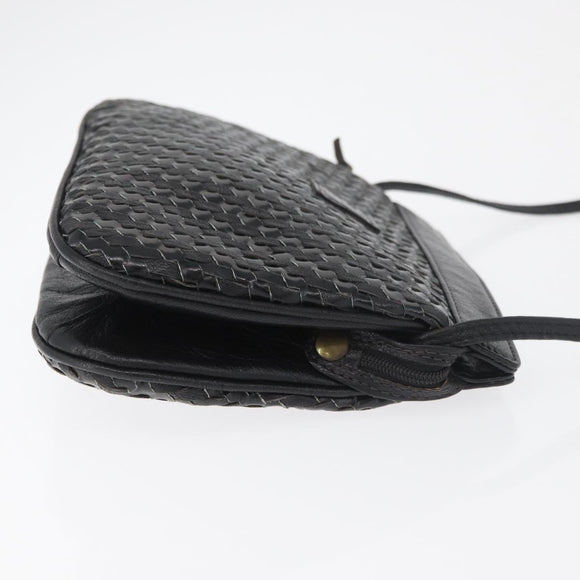 FENDI Schultertasche Leder Schwarz Gold Auth 182453