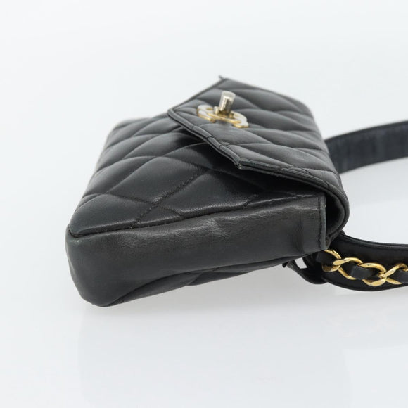 CHANEL Matelassé Ketten-Bauchtasche Lammleder Schwarz Gold CC Authentisch 182541