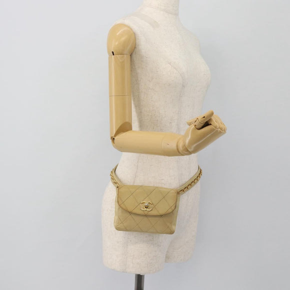 CHANEL Bicolore Waist bag Lamb Skin Beige Gold CC Auth 182545