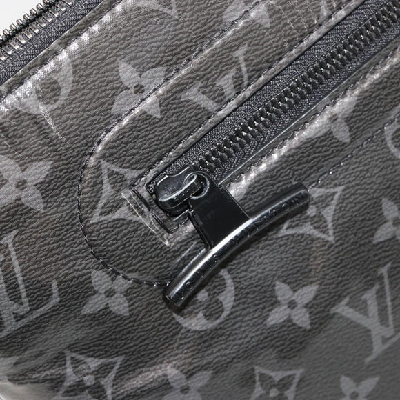 LOUIS VUITTON Monogram Eclipse Glaze Pochette Cosmos Black M63373 Auth 182580