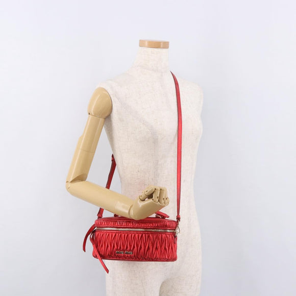 Miu Miu Matelasse Vanity Shoulder Bag Leather 2way Red Gold Auth 182585A