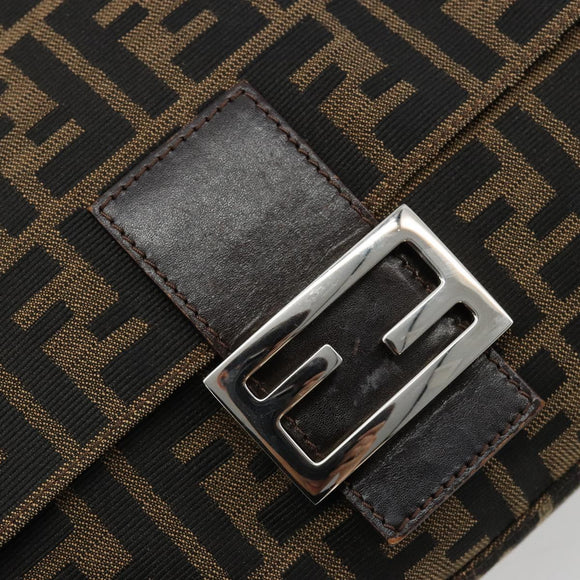 FENDI Zucca Canvas Mamma Baguette Schoudertas Zwart Bruin Auth 182590M